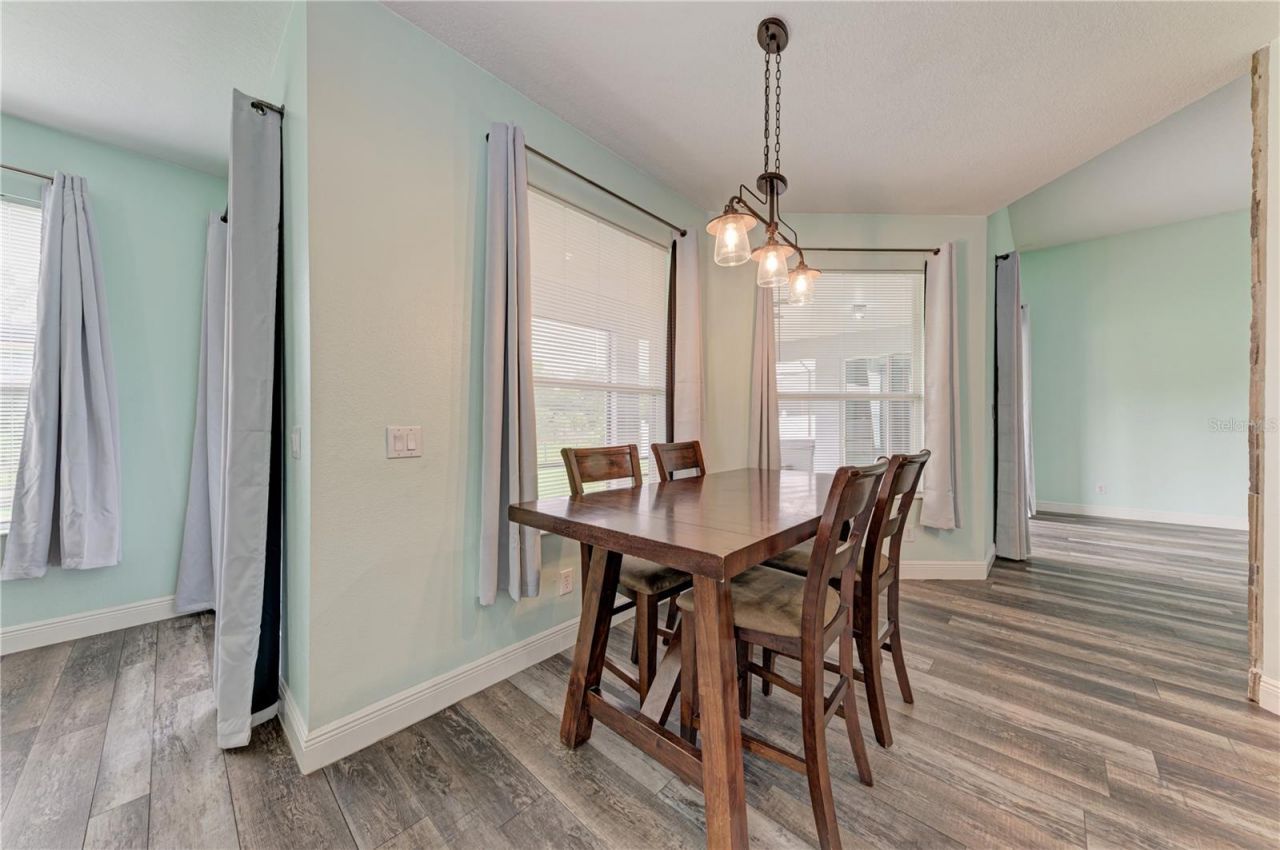 1656 Pinyon Pine Dr, Sarasota, FL 34240 Photo