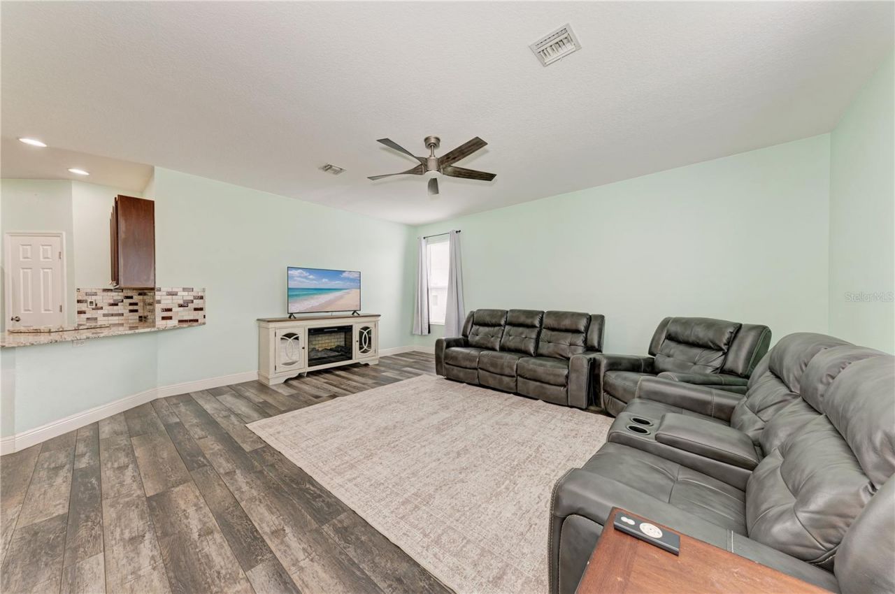 1656 Pinyon Pine Dr, Sarasota, FL 34240 Photo