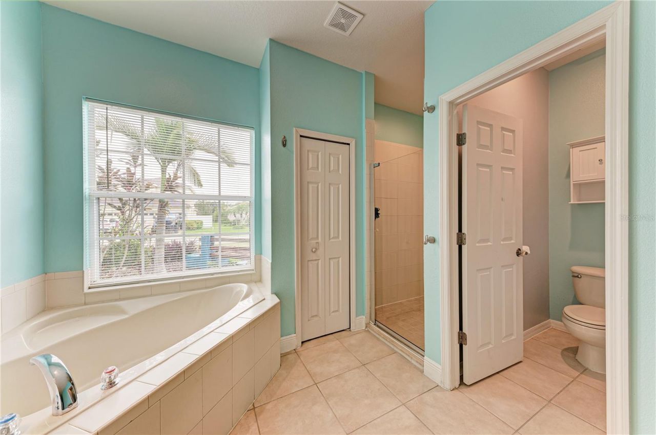 1656 Pinyon Pine Dr, Sarasota, FL 34240 Photo