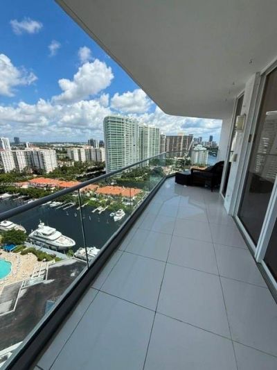 19707 Turnberry Way , Unit 24B, Aventura, FL 33180 Photo