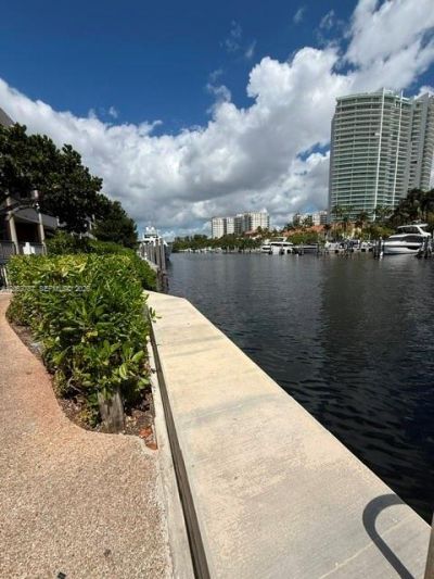 19707 Turnberry Way , Unit 24B, Aventura, FL 33180 Photo