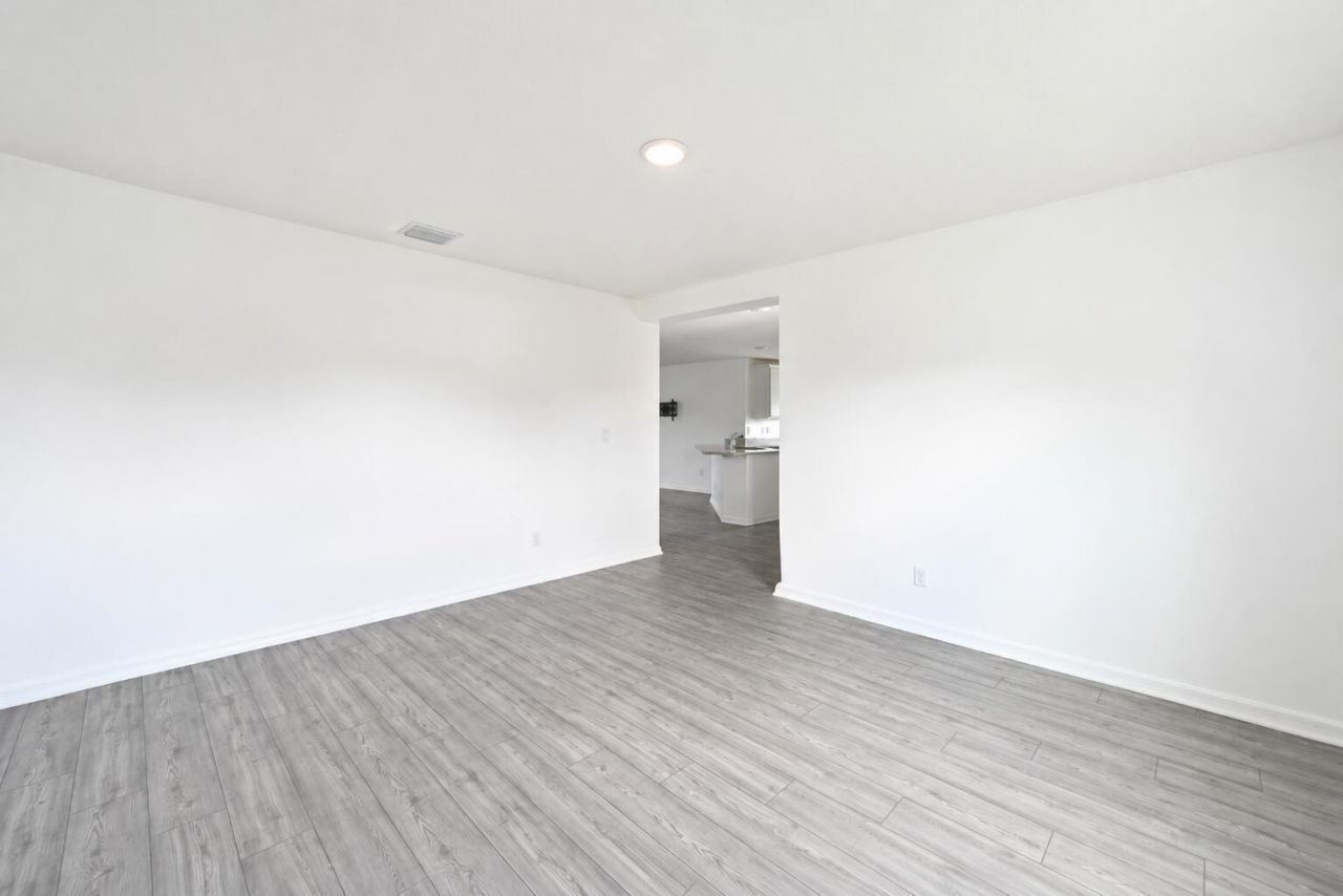 5318 Imagination Drive, Fort Pierce, FL 34947 Photo