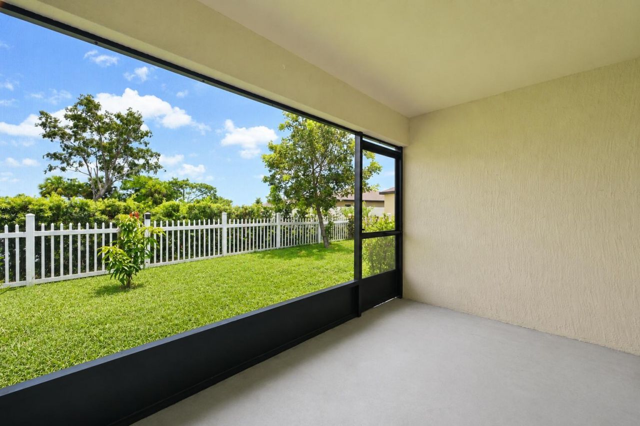 5318 Imagination Drive, Fort Pierce, FL 34947 Photo
