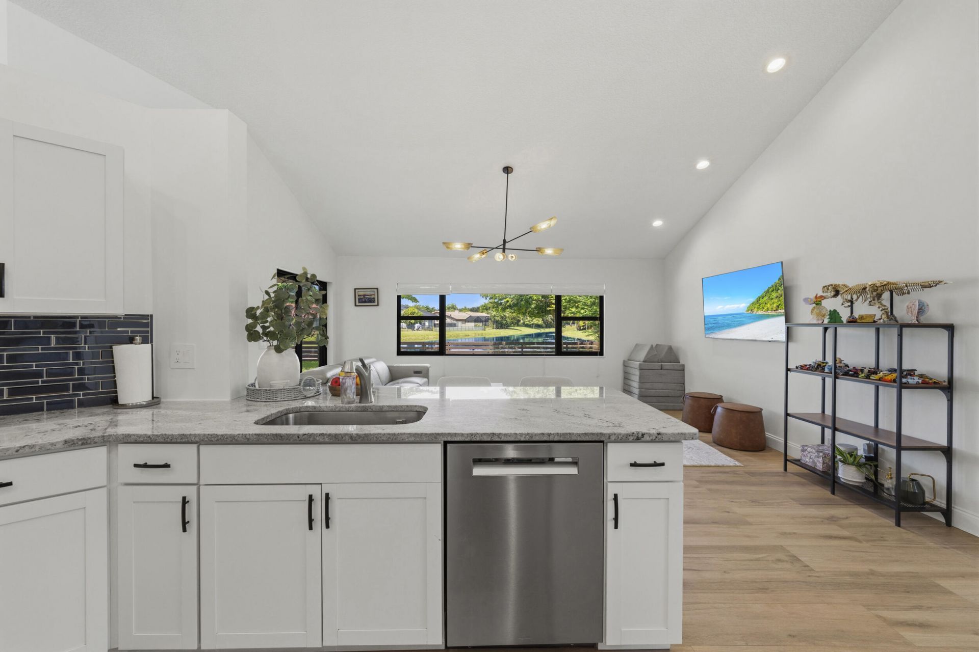 546 NW 105th Drive, Coral Springs, FL 33071 Photo