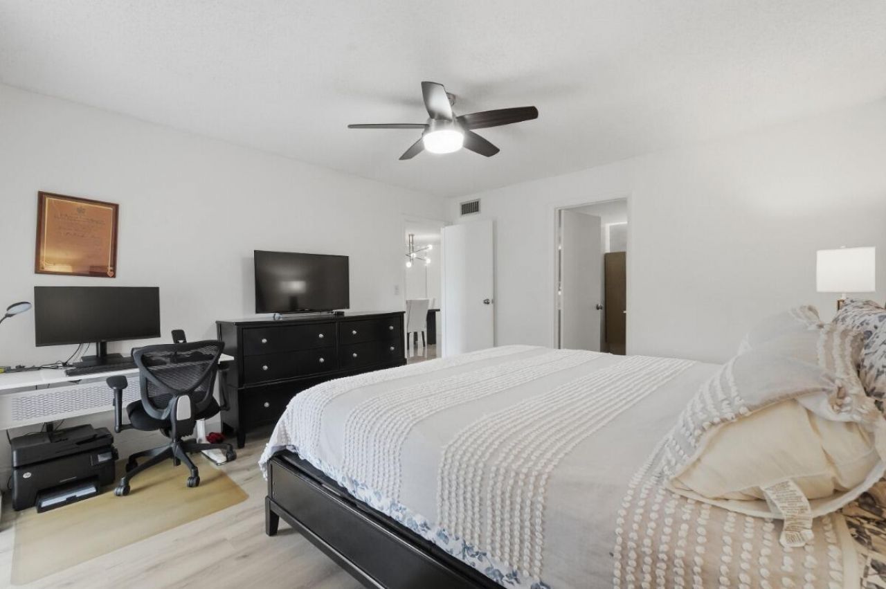 6100 NW 44th Street, Unit 104, Lauderhill, FL 33319 Photo