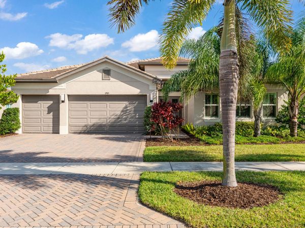 11965 SW SANDY BAY Circle, Port St. Lucie, FL 34987