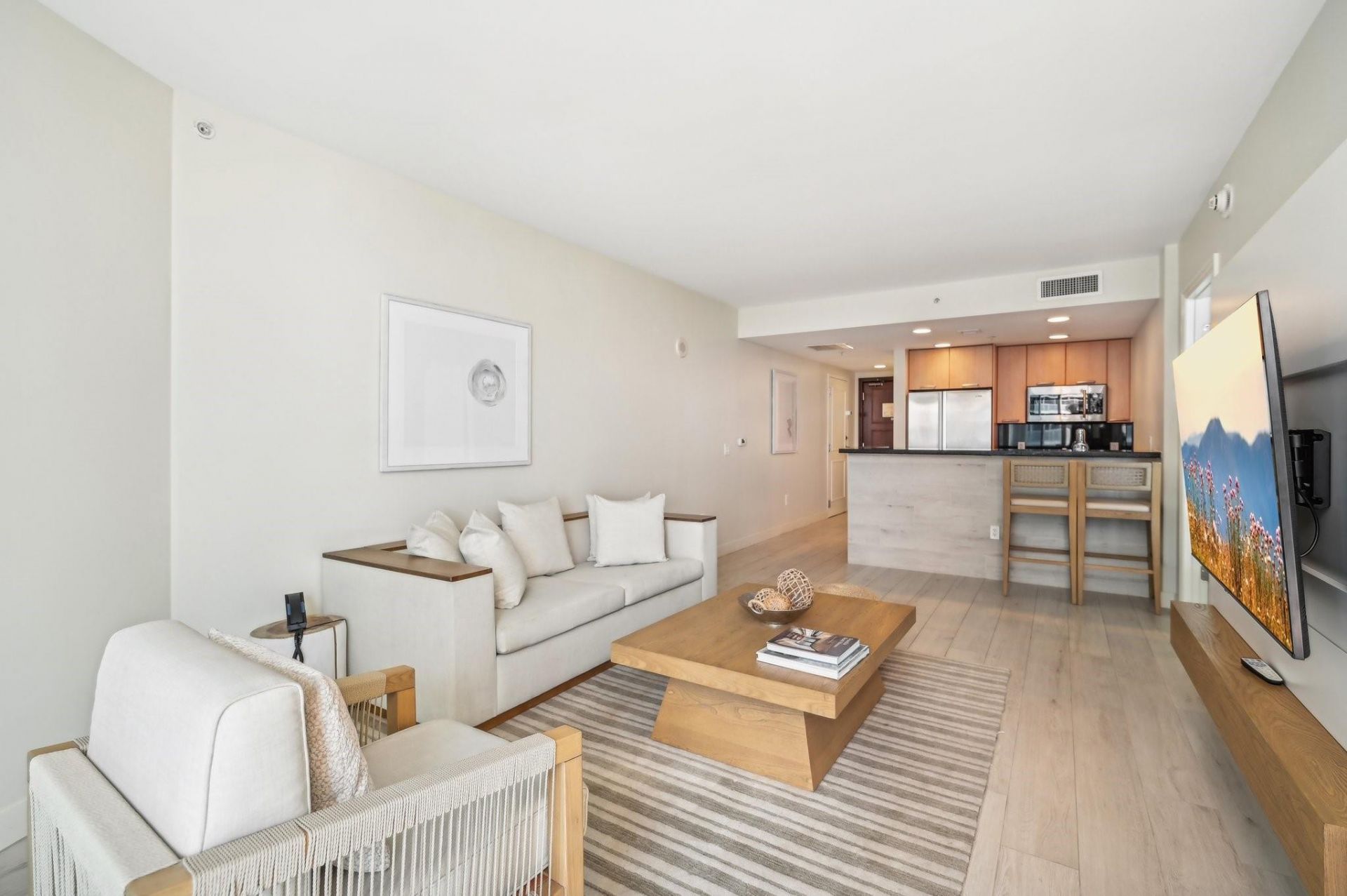 505 N Fort Lauderdale Beach Boulevard, Unit 813, Fort Lauderdale, FL 33304 Photo