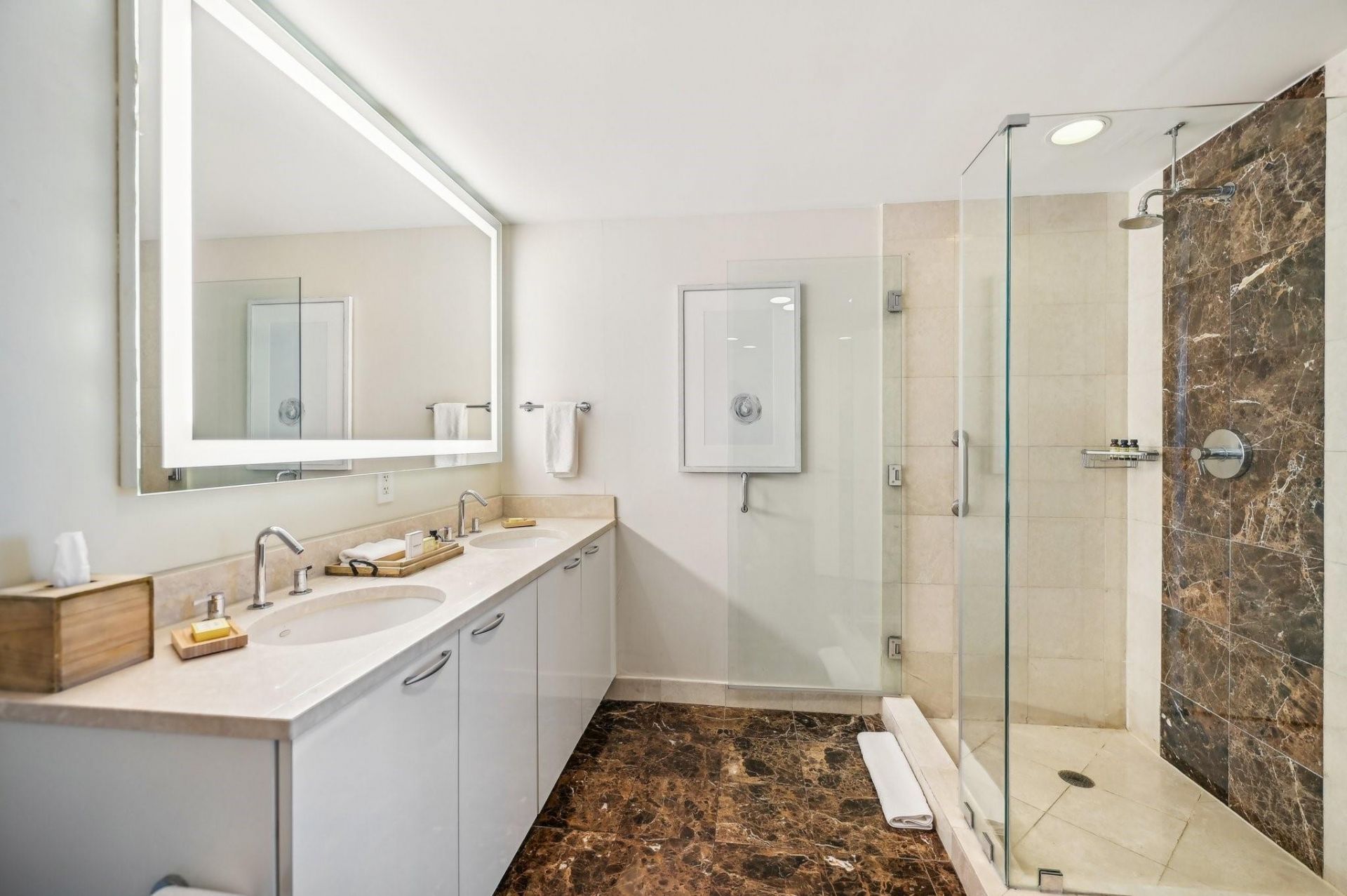 505 N Fort Lauderdale Beach Boulevard, Unit 813, Fort Lauderdale, FL 33304 Photo