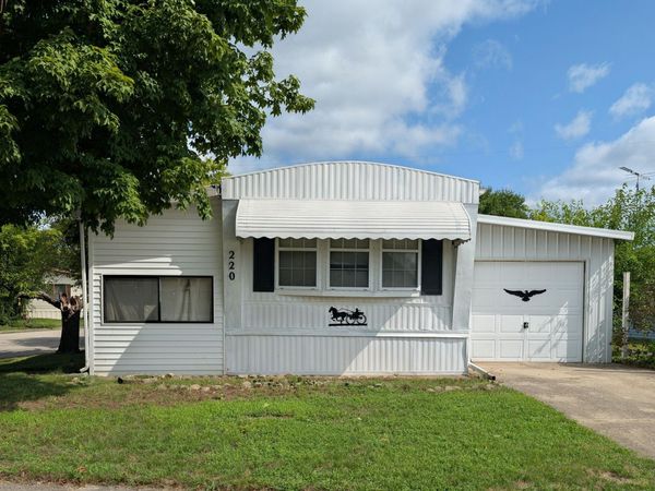 220 Western Drive, Medway, OH 45341