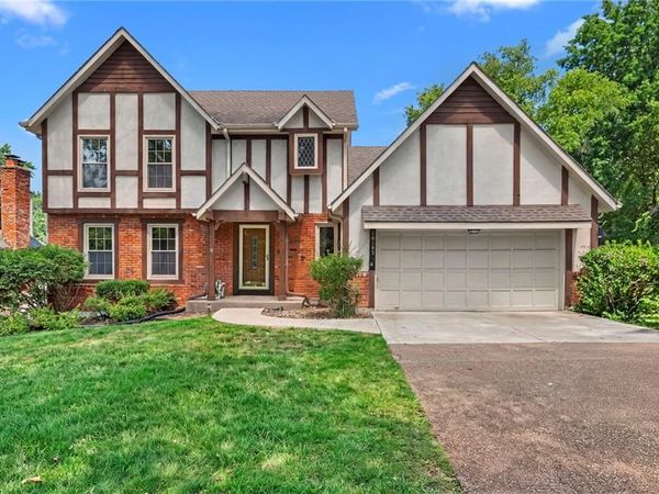 10183 Switzer Road, Overland Park, KS 66212