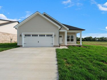 2564 Mendenhall Way , Bowling Green, KY 42101
