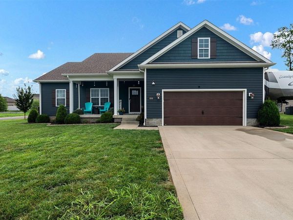 804 Pleasant Meadow Lane , Bowling Green, KY 42101