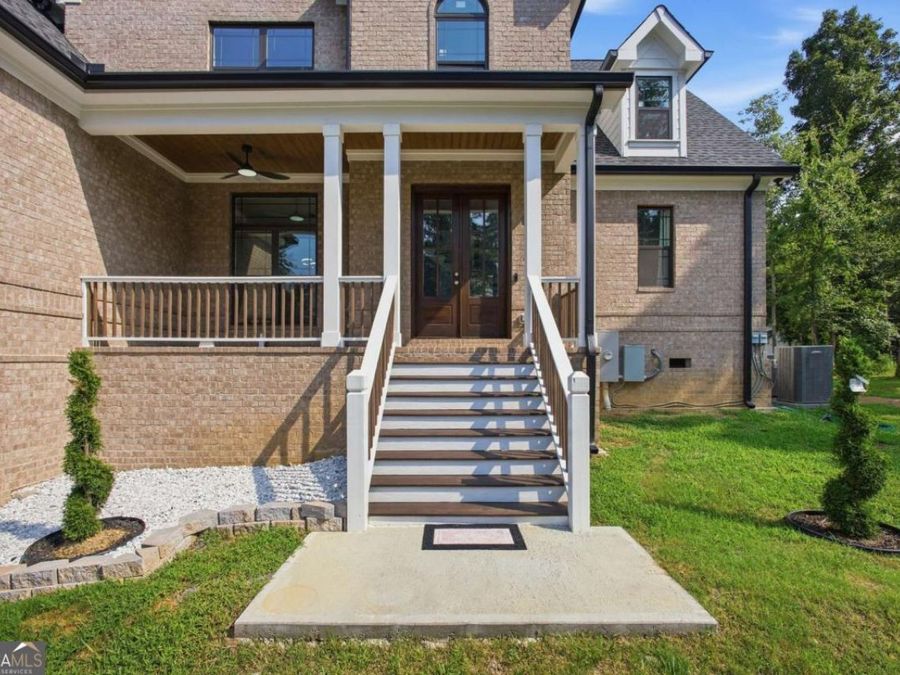 Property Image 11
