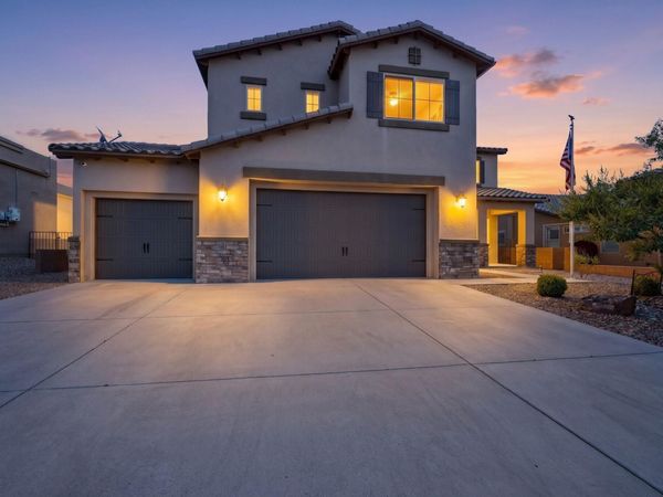 1704 Roble Drive SE, Rio Rancho, NM 87124