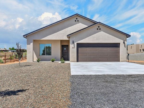 1231 15th Street SE, Rio Rancho, NM 87124