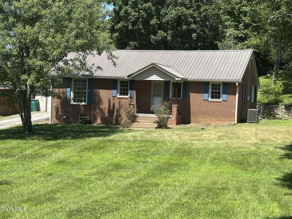 4248 Maplewood Street, Kingsport, TN 37660