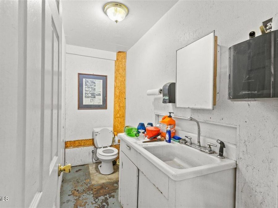 Property Image 44