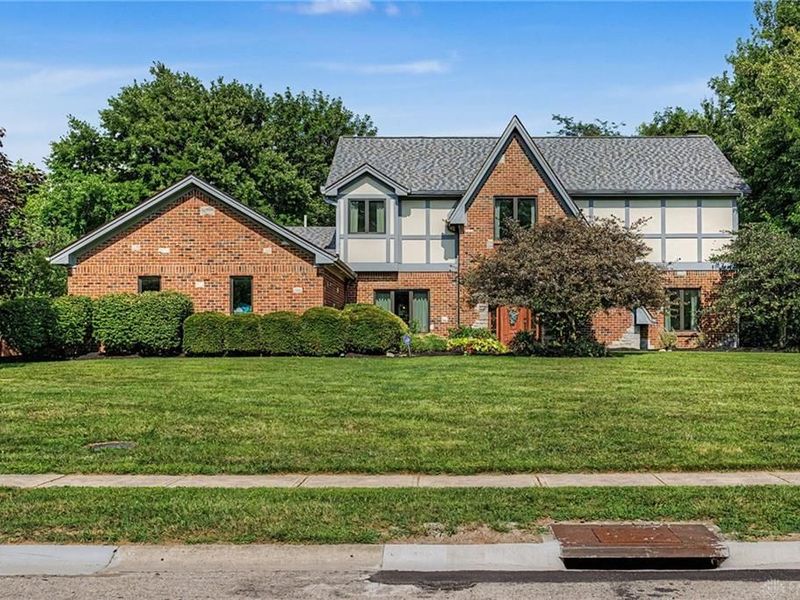9570 Meadow Woods Lane, Washington Township, OH 45458 Photo 3
