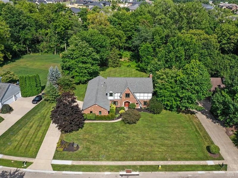 9570 Meadow Woods Lane, Washington Township, OH 45458 Photo 6