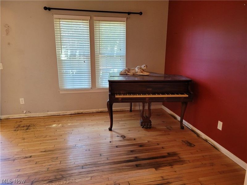 124 Slate Drive , Berea, OH 44017 Photo 2