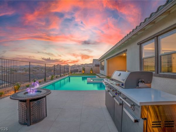 369 Portus Delphini Court , Henderson, NV 89011