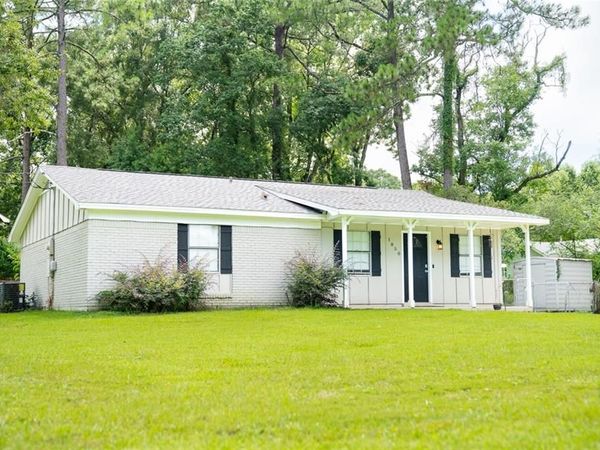 1850 Panorama Boulevard W, Mobile, AL 36609