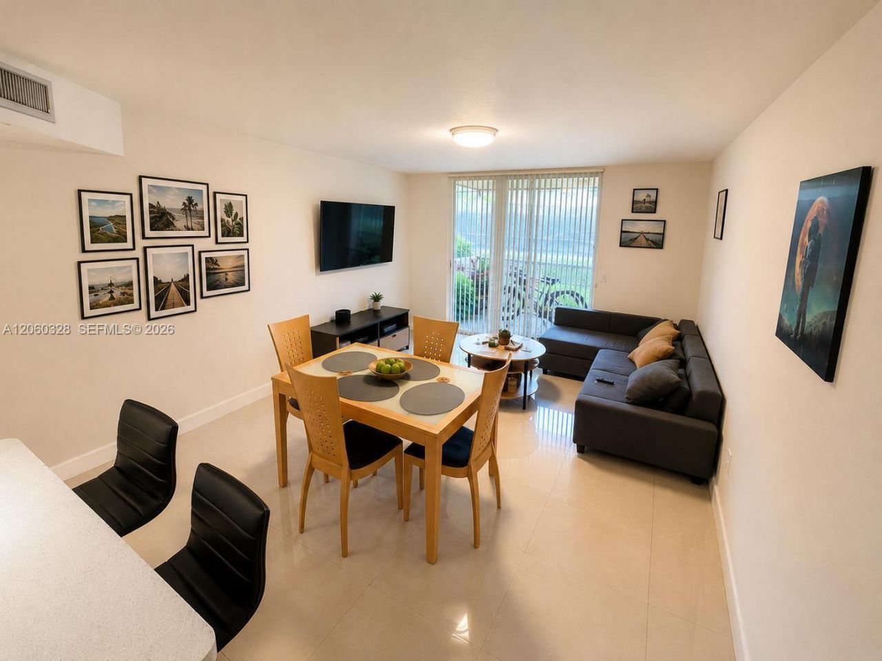 8255 Lake Dr, Unit 107, Doral, FL 33166 Photo