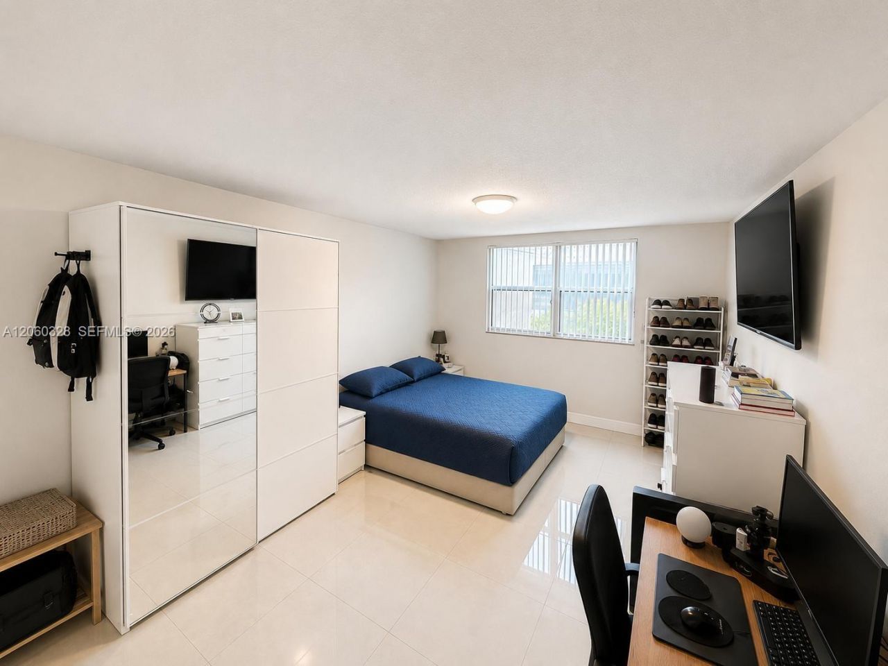 8255 Lake Dr, Unit 107, Doral, FL 33166 Photo