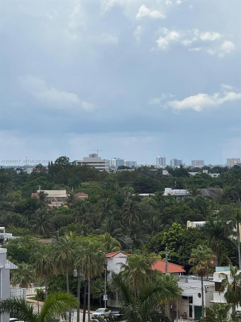 2625 Collins Ave, Unit 810, Miami Beach, FL 33140 Photo
