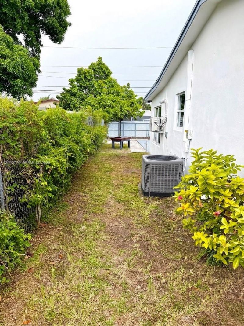 17800 NW 8th Ave, Miami Gardens, FL 33169 Photo