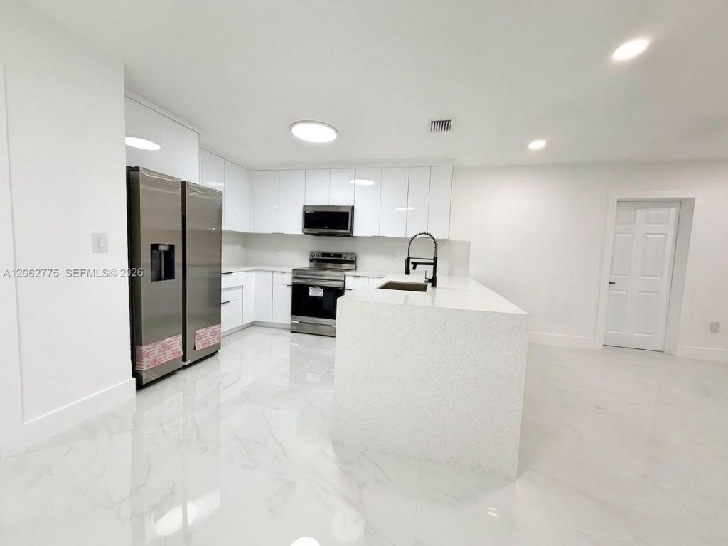 17800 NW 8th Ave, Miami Gardens, FL 33169 Photo