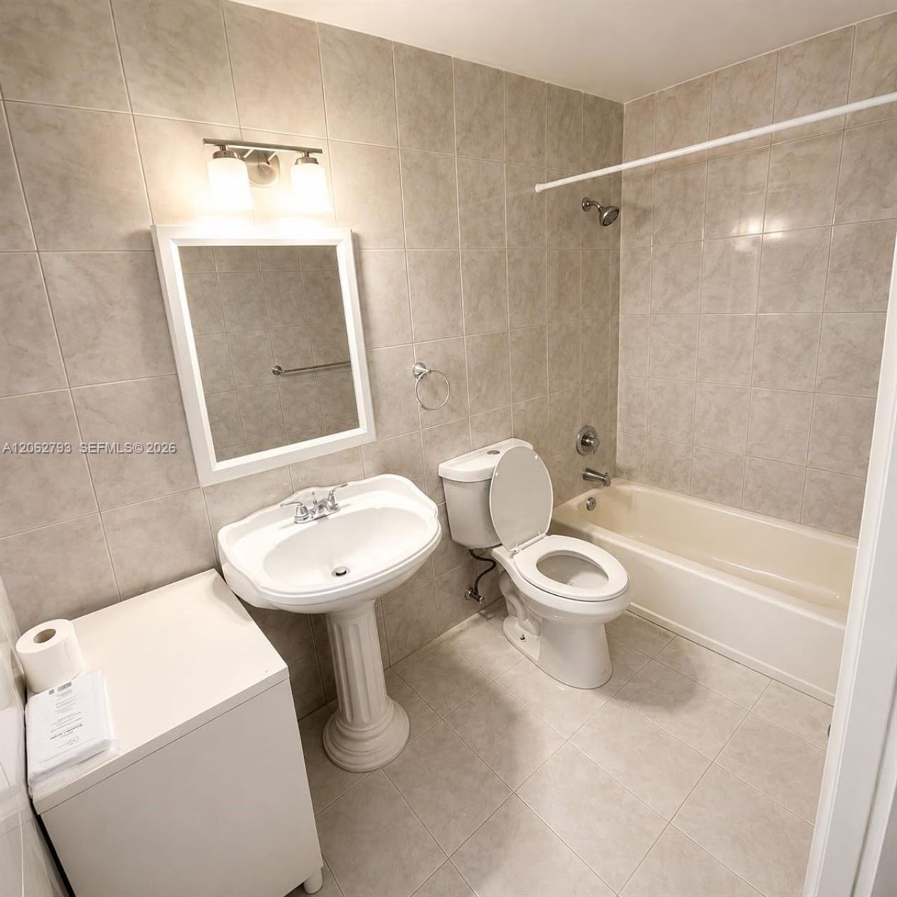 2330 NW 196th St, Unit A, Miami Gardens, FL 33056 Photo