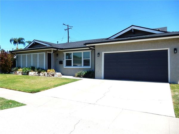 8428 Los Amores Street, Buena Park, CA 90620