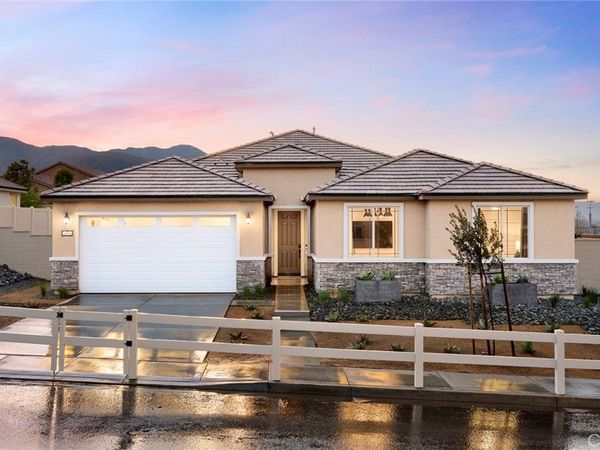 4094 Lilah Circle, Lake Elsinore, CA 92530
