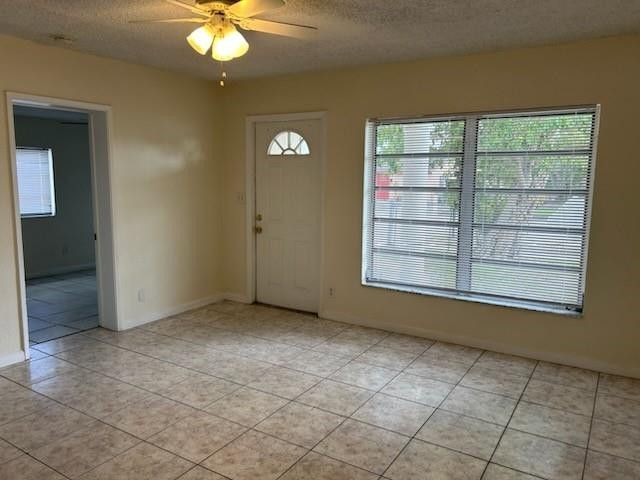 2911 NW 7th Street, Pompano Beach, FL 33069 Photo