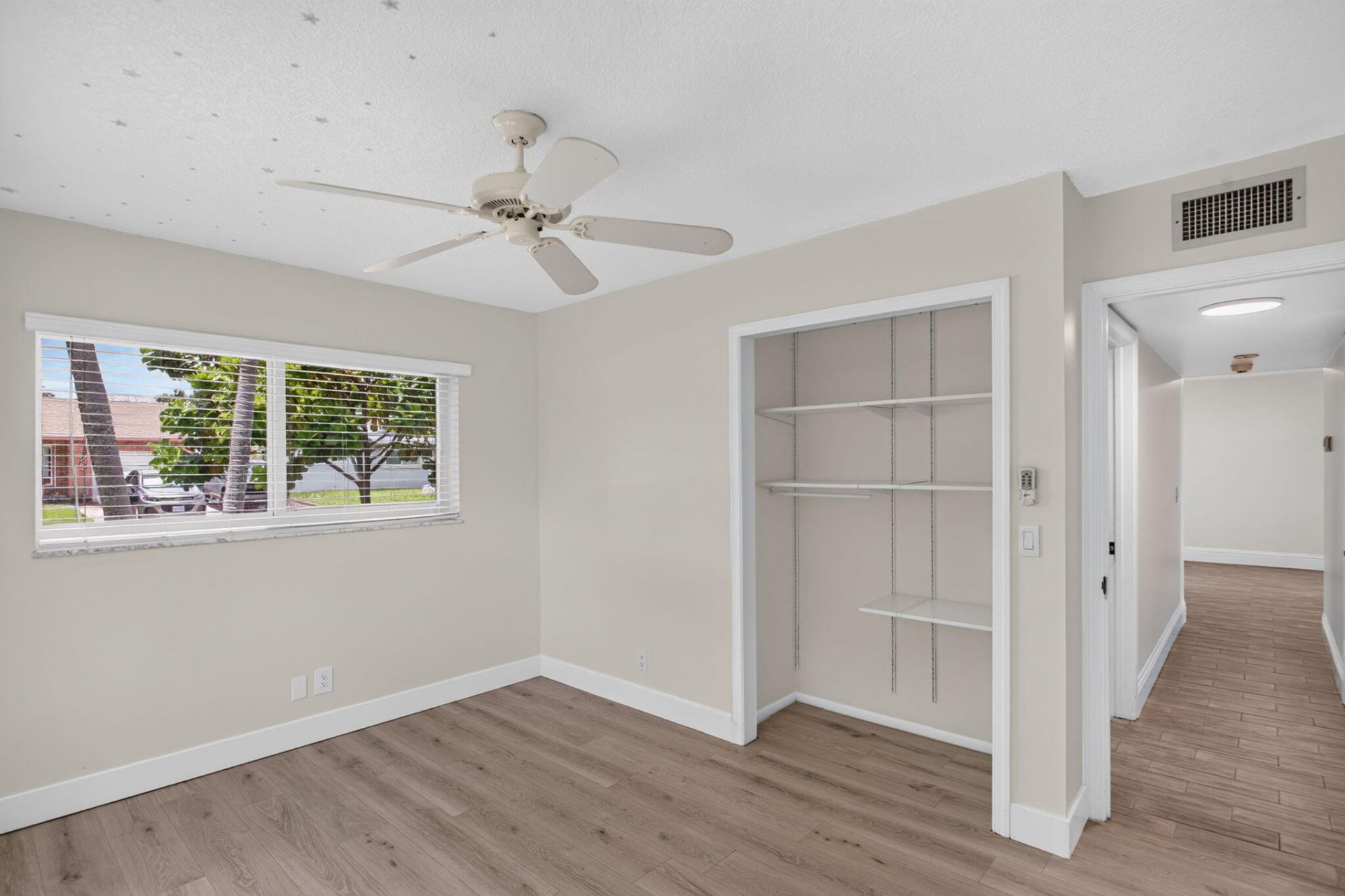 6410 NW 34th Avenue, Fort Lauderdale, FL 33309 Photo