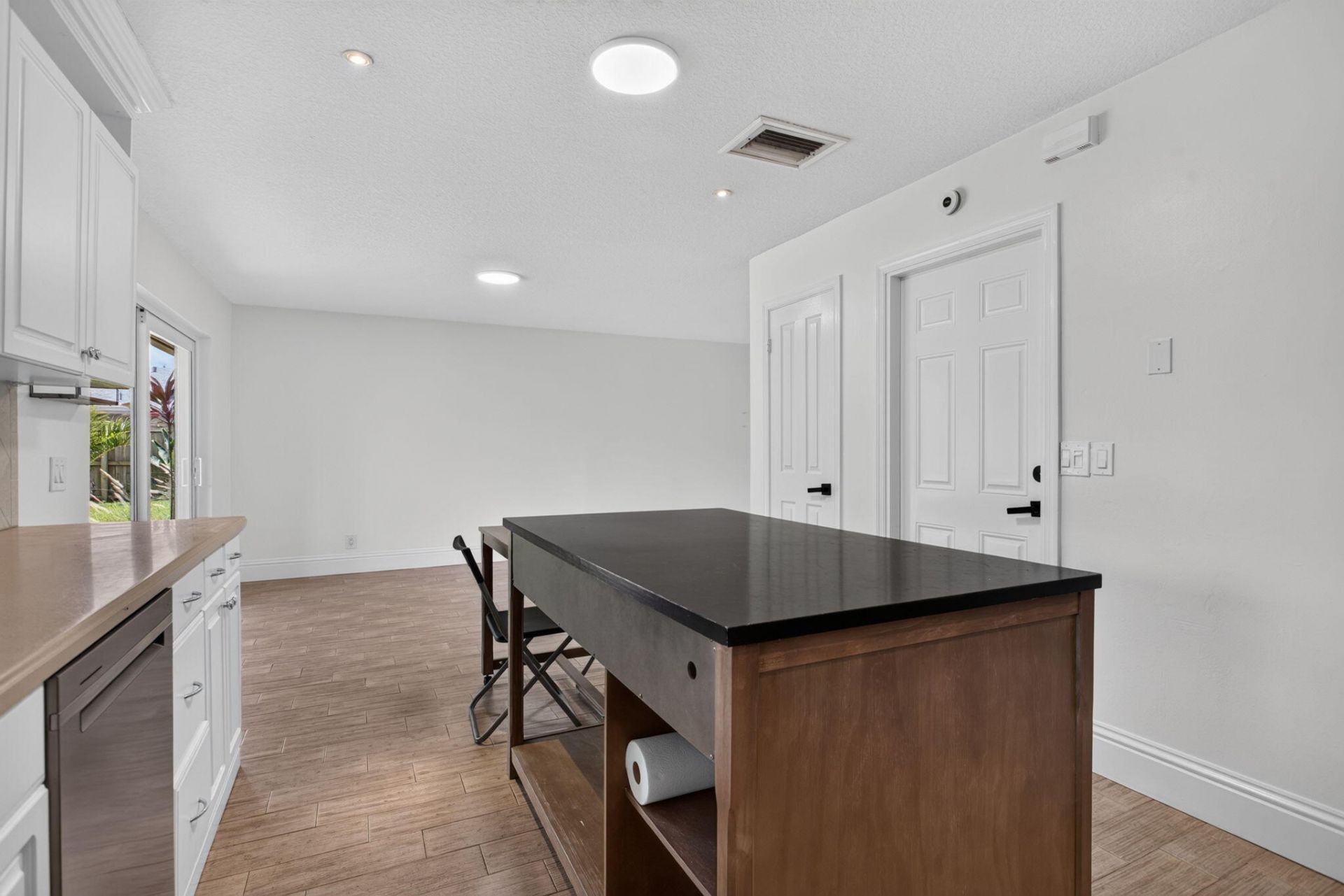 6410 NW 34th Avenue, Fort Lauderdale, FL 33309 Photo