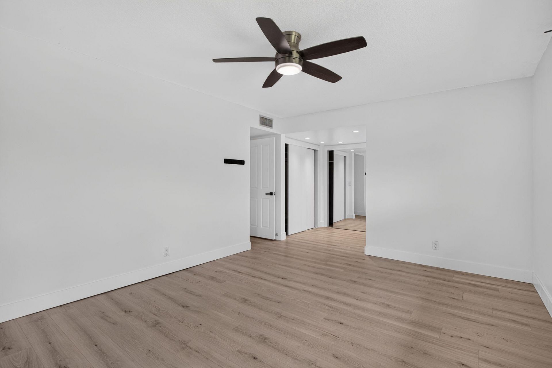 6410 NW 34th Avenue, Fort Lauderdale, FL 33309 Photo