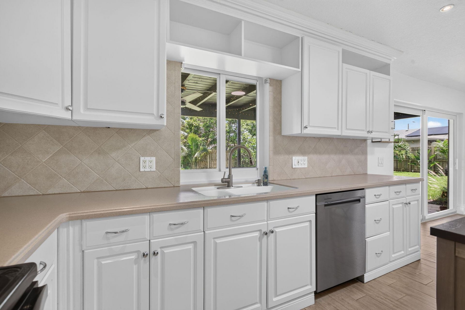 6410 NW 34th Avenue, Fort Lauderdale, FL 33309 Photo
