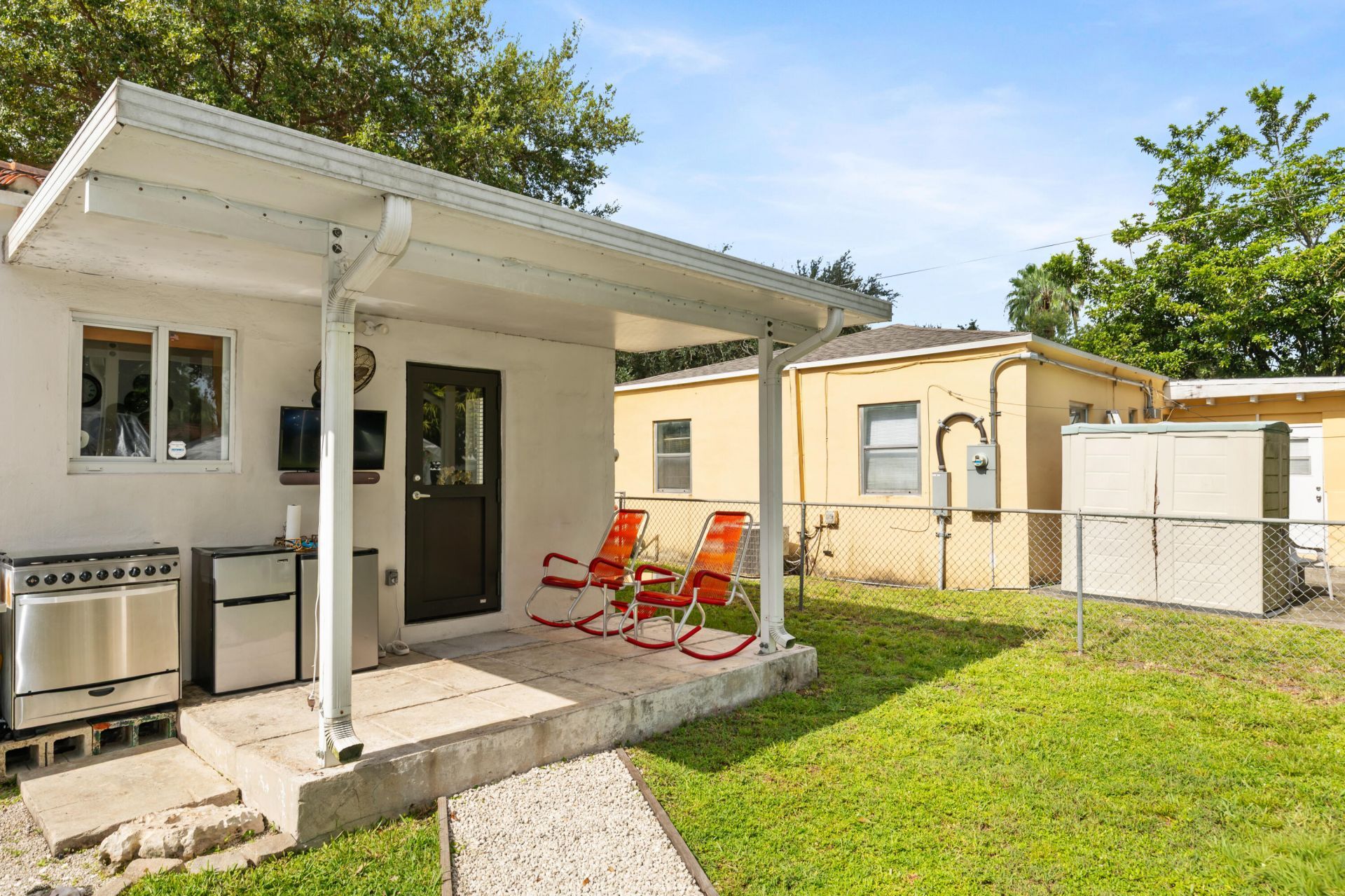 437 Lark Avenue, Miami Springs, FL 33166 Photo