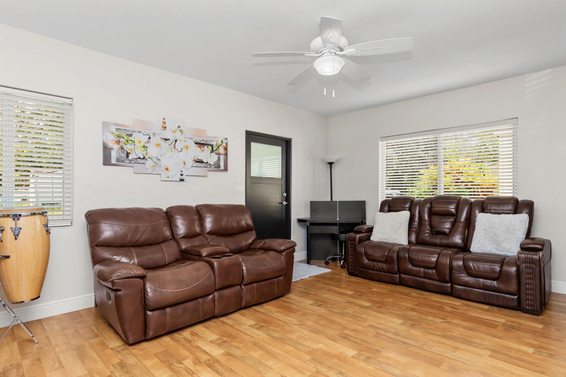 437 Lark Avenue, Miami Springs, FL 33166 Photo