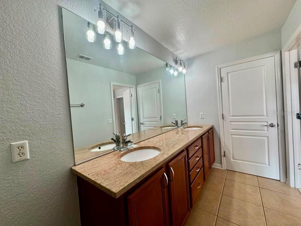 7713 Jailene Drive , Windermere, FL 34786 Photo