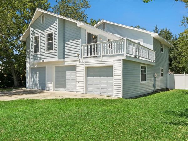 58 KANKAKEE TRAIL , PALM COAST, FL 32164
