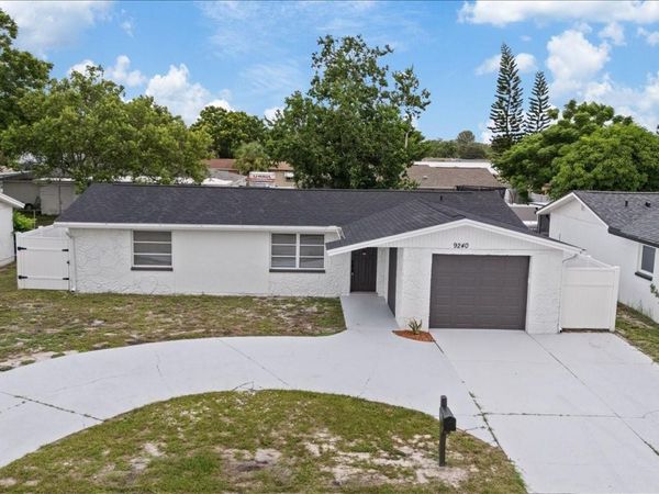 9240 STERLING LANE , PORT RICHEY, FL 34668