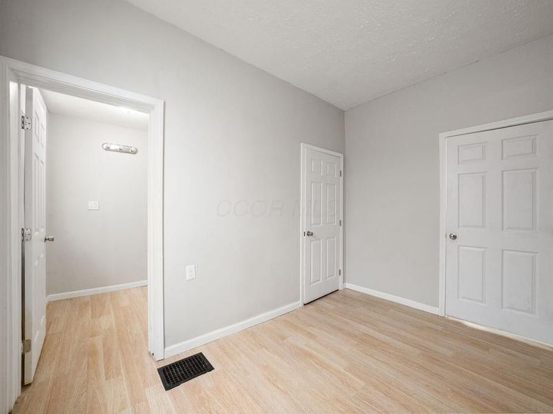 661 Siebert Street, Columbus, OH 43206 Photo 18