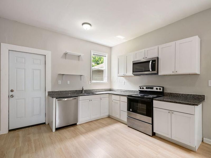 661 Siebert Street, Columbus, OH 43206 Photo 9