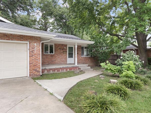 427 N Oak Grove Avenue, Springfield, MO 65802
