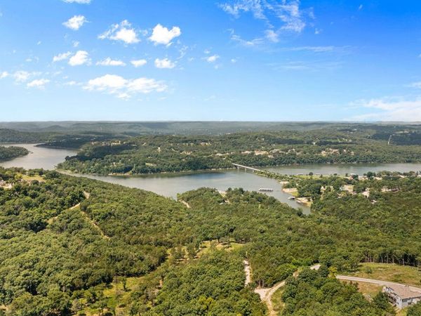 817 Hanging Branch Ridge , Cape Fair, MO 65624