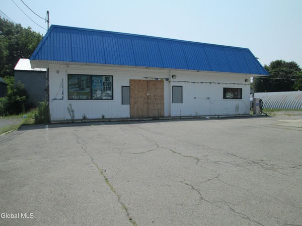 207 W Fulton, Gloversville, NY 12078