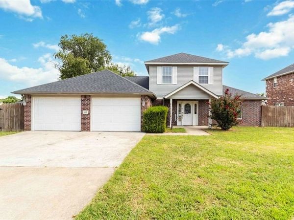 407 Corrie Court , Siloam Springs, AR 72761